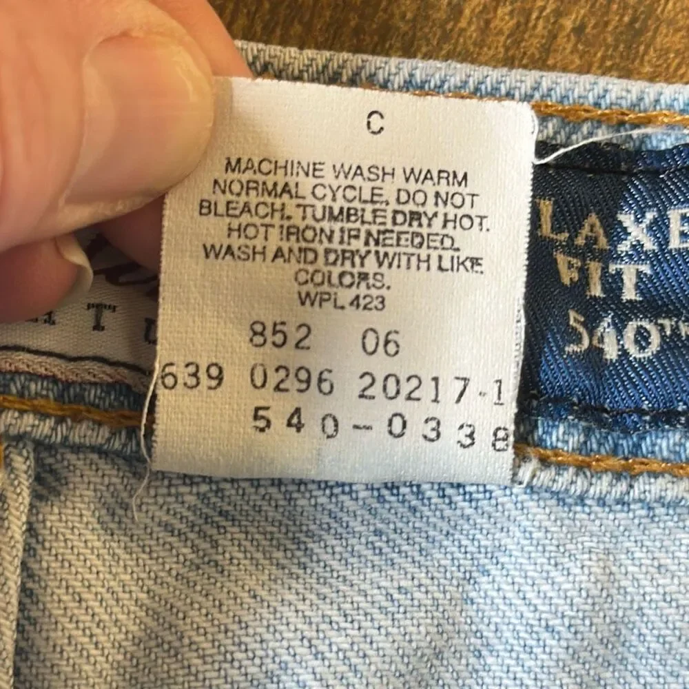 VTG‎ Levis Jeans Mens 40x32 Blue 540 Made In USA Brown Tab Western 90s Denim